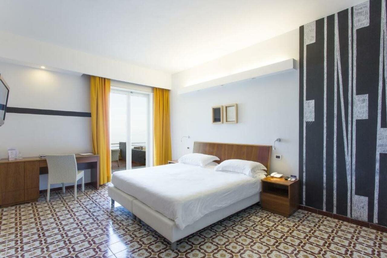 Art Hotel Gran Paradiso Sorrent Exterior foto